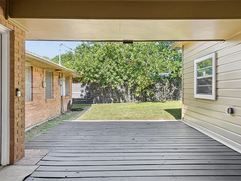 2728 Alco Ave — Photo 23