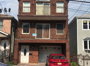 89 Western Ave, Jersey City, NJ 07307