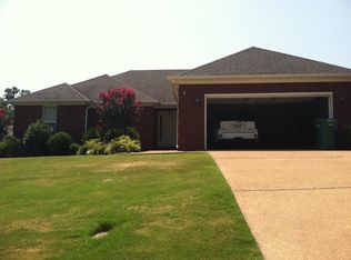 414 Reed Cir, Medina, TN 38355