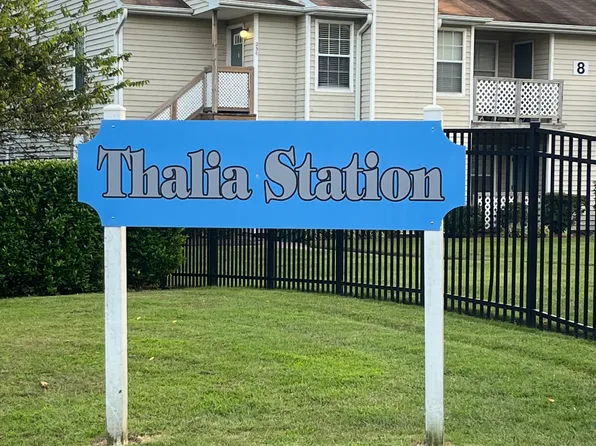 205 Thalia Station Dr, Virginia Beach, VA 23452