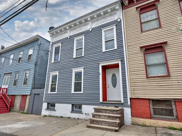 274 Livingston Avenue, Albany, NY 12210