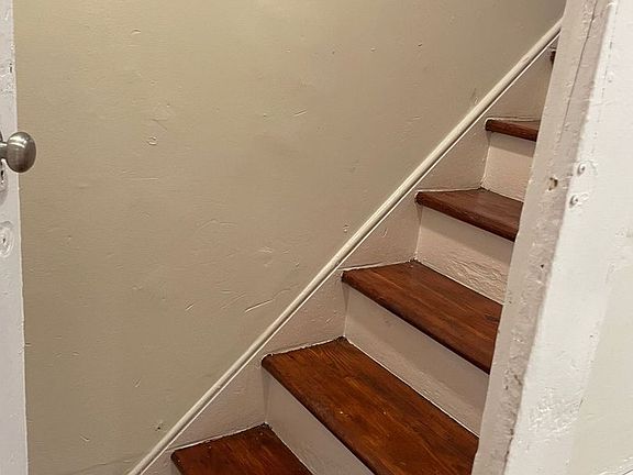 5th image of 308 E Kentucky St
