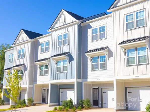 3018 Butler Hill Dr, Matthews, NC 28105