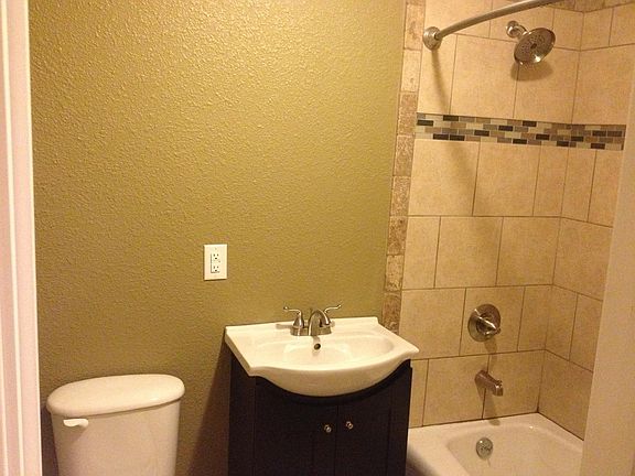 3rd image of 16518 Fm 449