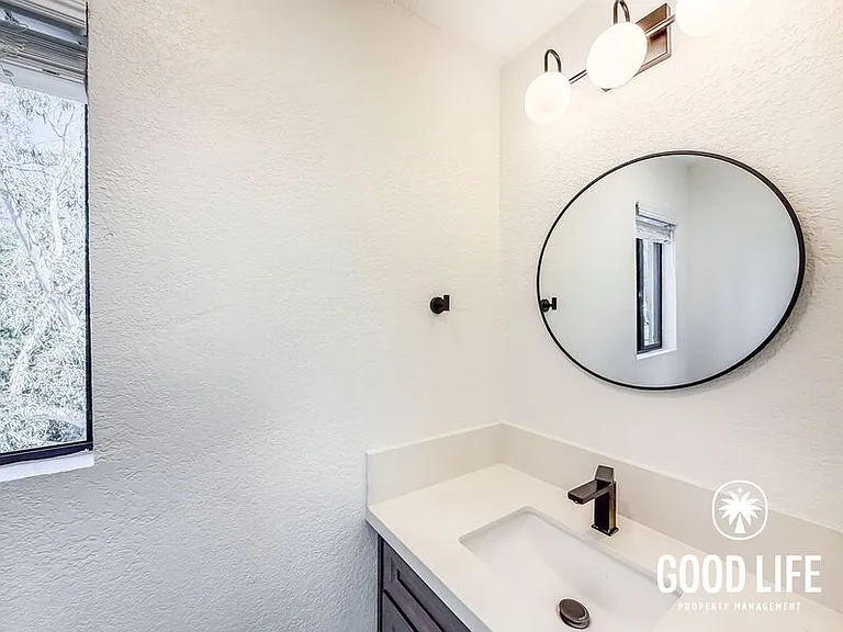3095 Boundary St — Photo 12