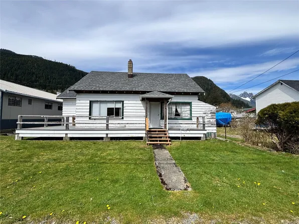134 Alpine View Rd, Tahsis, BC V0P 1X0