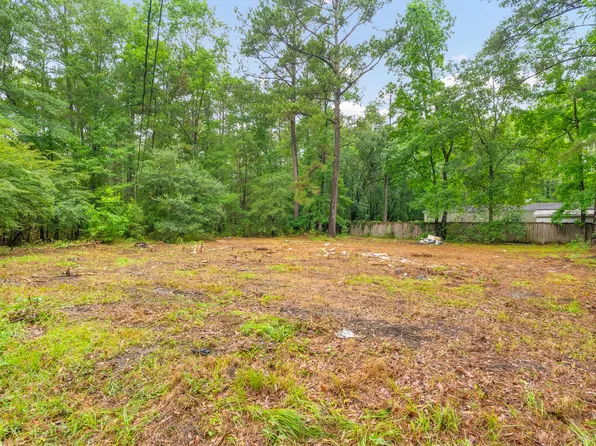124 Maple St, Ridgeville, SC 29472