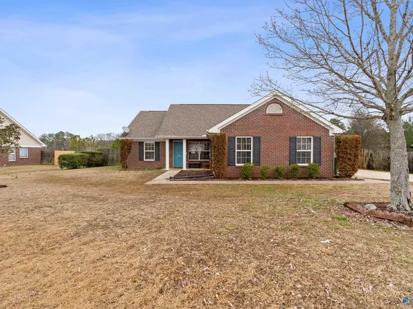 215 Calla Lily Dr, Harvest, AL 35749