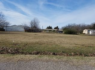 597 Wilson St, Whitesboro, TX 76273