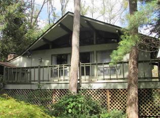 47 Fenwood Dr, Pawling, NY 12564