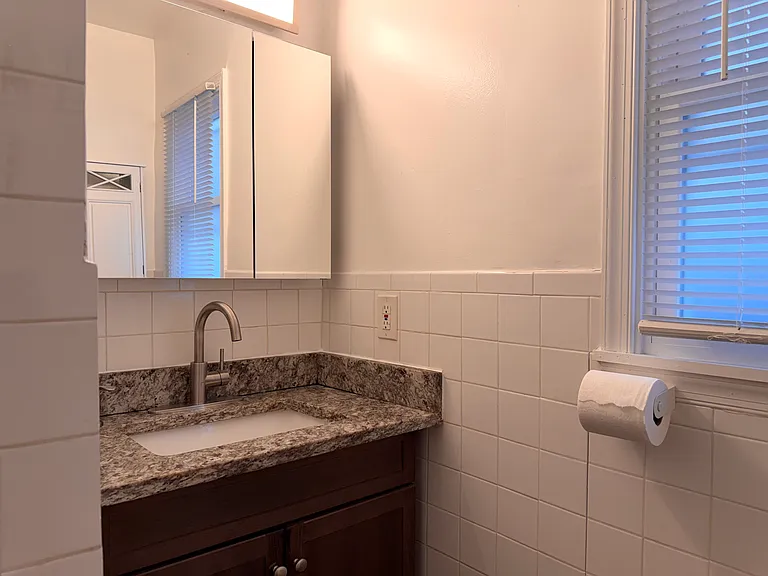 300 S Wayne St — Photo 17