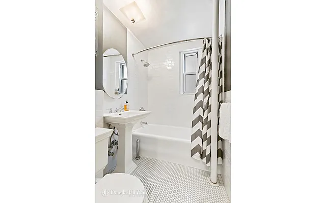 Sold by Douglas Elliman | media 7