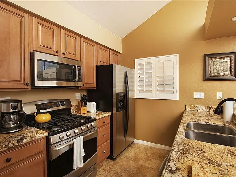 10 Pamilla Way — Photo 11