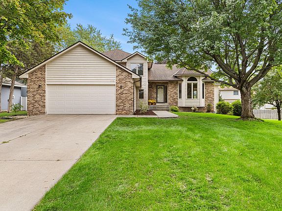 4th image of 3728 123rd Ln NW