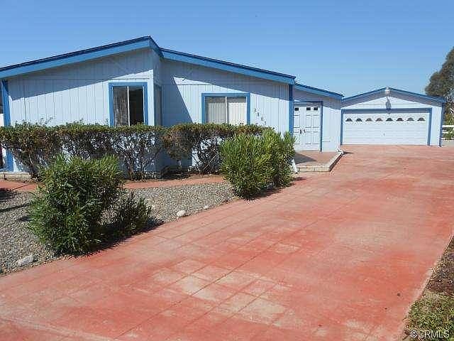 1st image of 38013 Calle Quedo