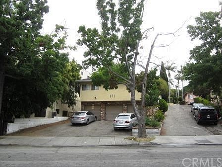 1st image of 871 Glenway Dr APT 5