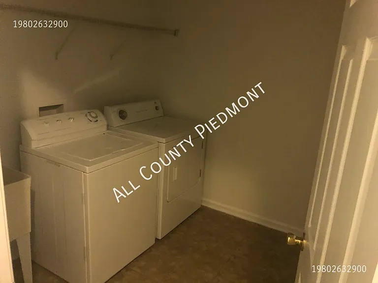 4808 Delprado Cir — Photo 7