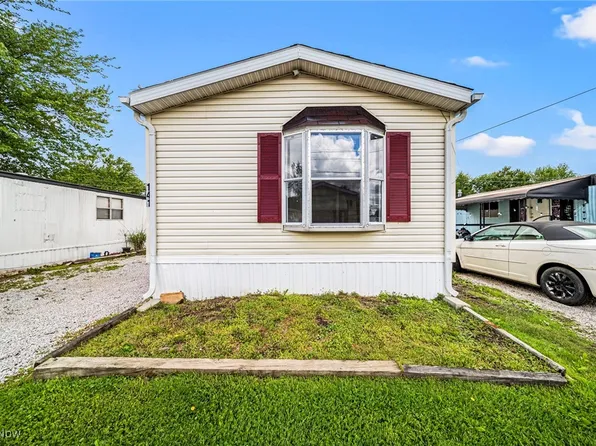 141 Marilyn Dr, Madison, OH 44057