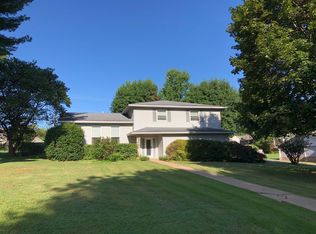 1006 Eugene St, Harrison, AR 72601