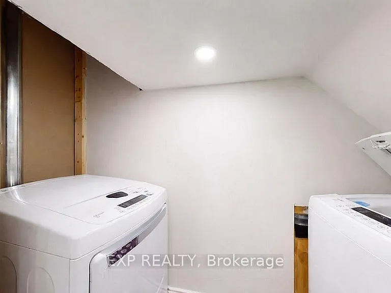 11 Martina Cres — Photo 19