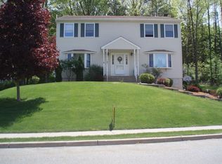 47 Linmor Ave, Newton, NJ 07860