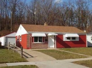 835 E Chippewa Ave, South Bend, IN 46614