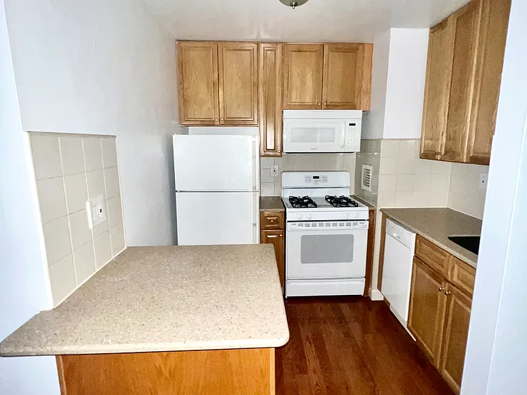 1670 Bell Blvd #210 — Photo 18