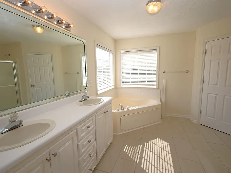 2508 Muscogee Dr — Photo 6
