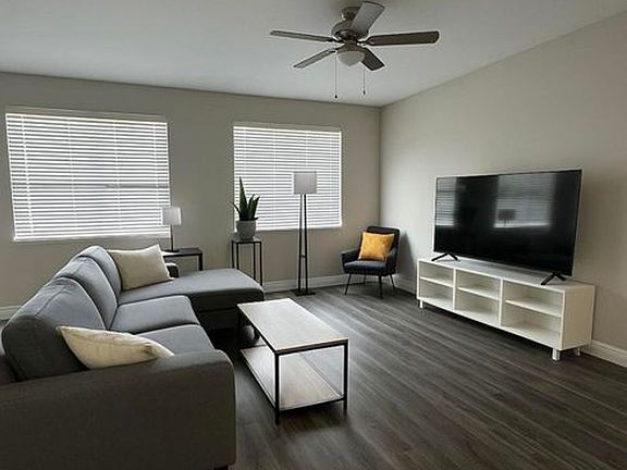 2nd image of 101 Ocean Cay Way