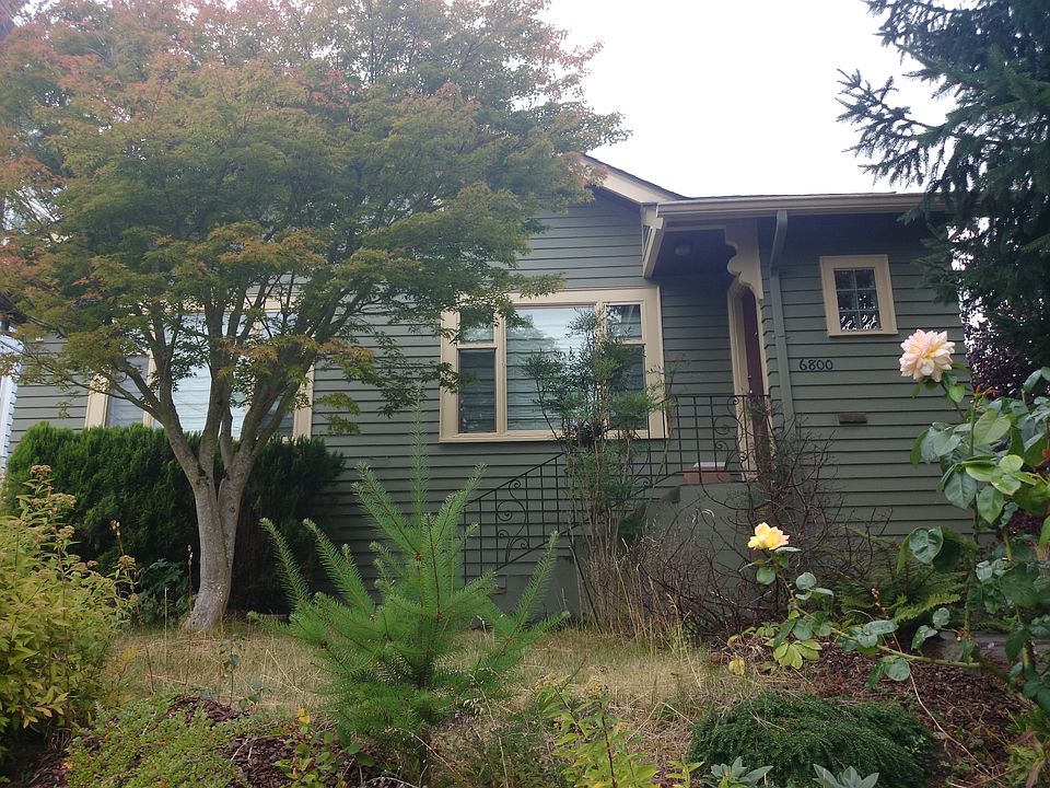 2nd image of 6800 30th Ave NE