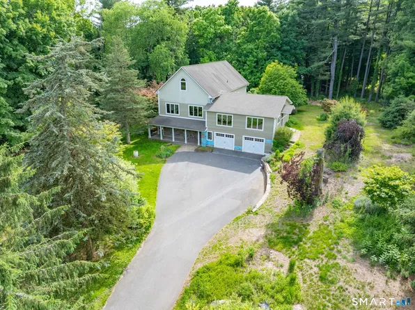 13 Windaway Road, Bethel, CT 06801