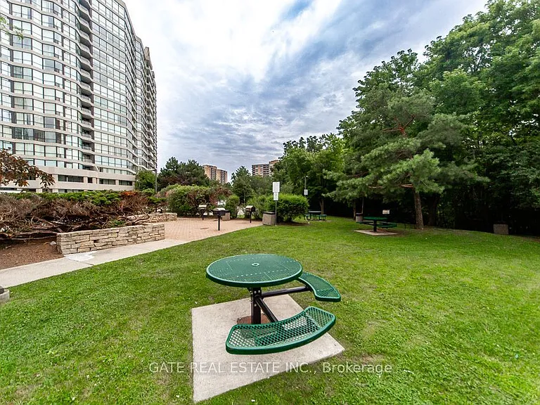 1 Rowntree Rd #1111 — Photo 48