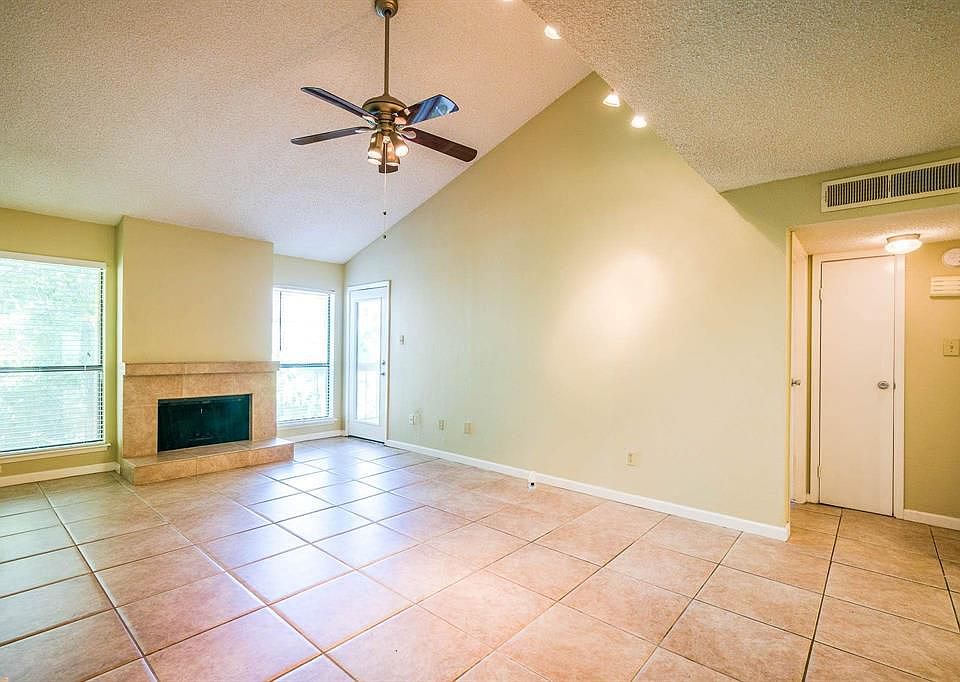 1st image of 10051 Westpark Dr APT 218