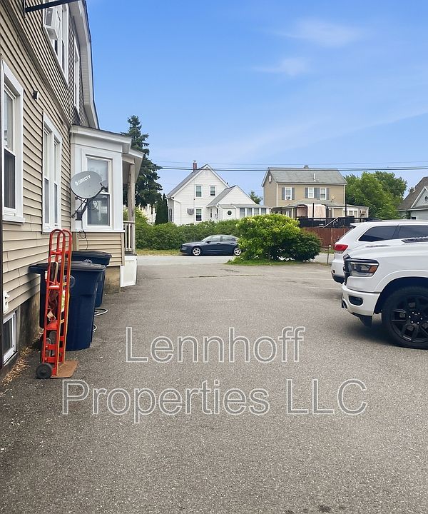 2nd image of 9 Lund St #1
