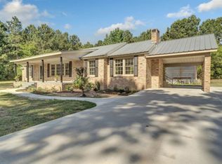 811 Dixie Ln, Hallsville, TX 75650