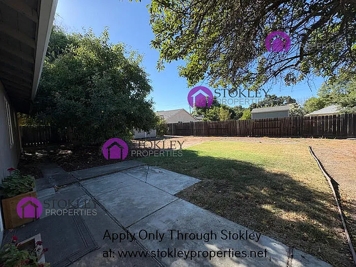 166 Lois Ct — Photo 27