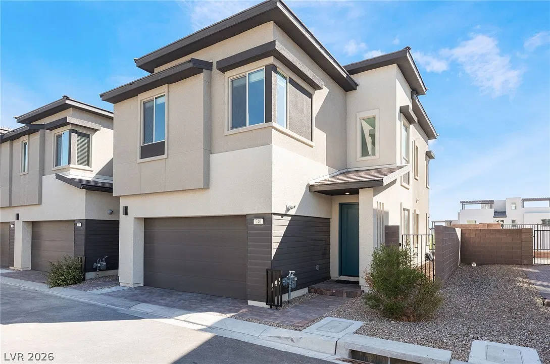 3 bed, 2.5 bath, 1825 sqft, $3,600 — Photo 3