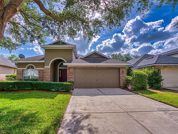5th image of 202 Brassington Dr
