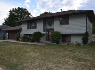 7 Bell Dr, Ottumwa, IA 52501