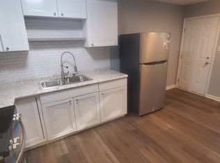 1639 Newark Ave #12, Fayetteville, NC 28301