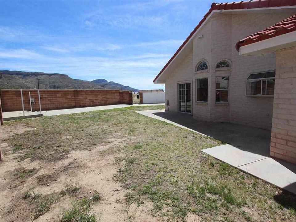 2nd image of 3106 Los Robles