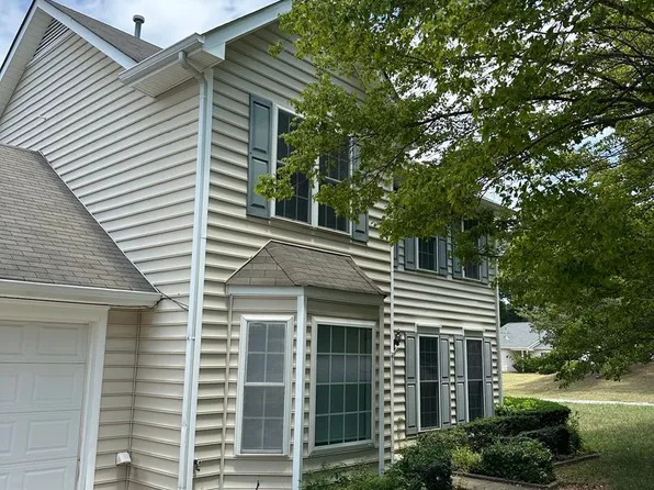 995 Biloxi Ave, Kernersville, NC 27284