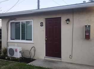 1865 Leoni Dr #8, Hanford, CA 93230