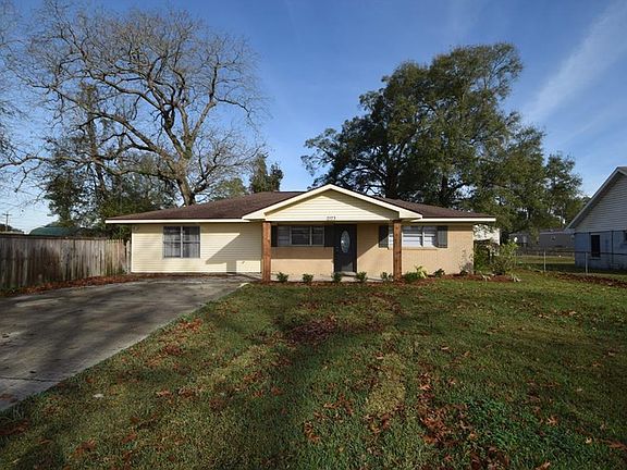 5th image of 2123 Kathy Dr