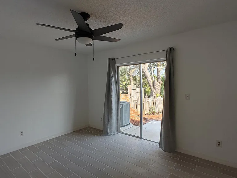 2687 Macklin Ct — Photo 12