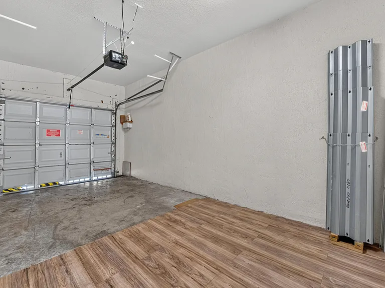 17094 SW 95th Ter — Photo 29