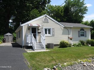 201 Park Ave, Rensselaer, NY 12144