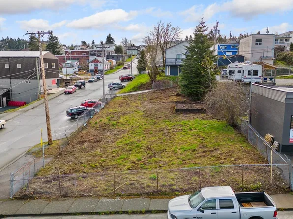 3185 1st Ave, Pt Alberni, BC V9Y 4C1