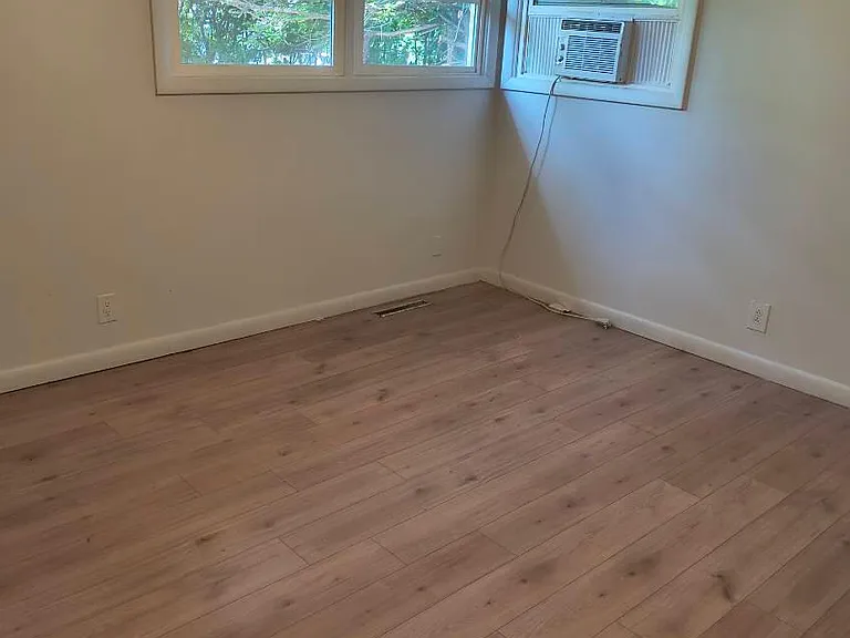 11855 NE Couch St #11855 — Photo 9