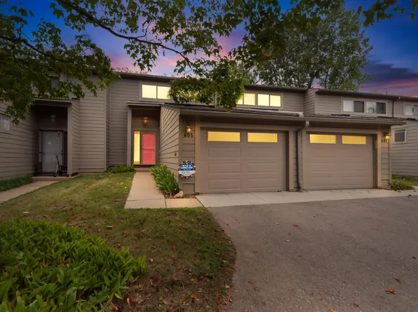 605 Watersedge Dr, Ann Arbor, MI 48105